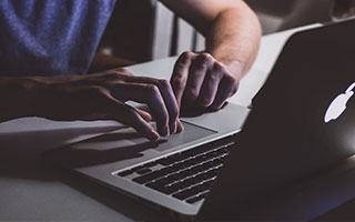 天博体育官方入口-加图索：遮右眼因患有肌无力 但我没事请放心